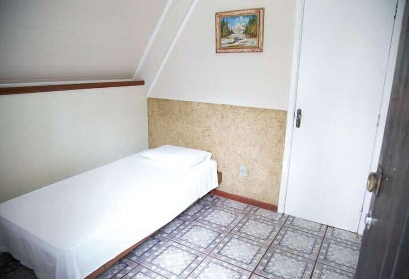 בקתת חדר, Dona Beja