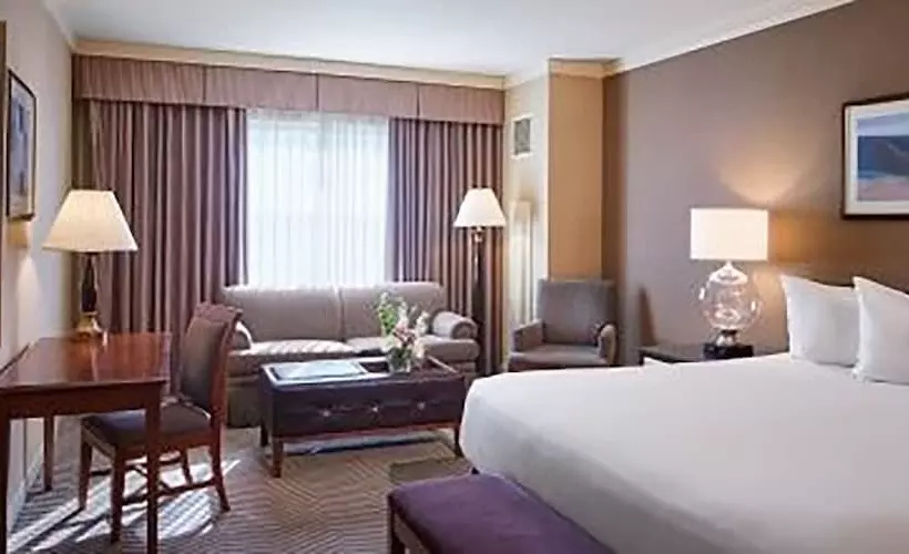 デラックスルーム, Harrah S Metropolis Hotel & Casino