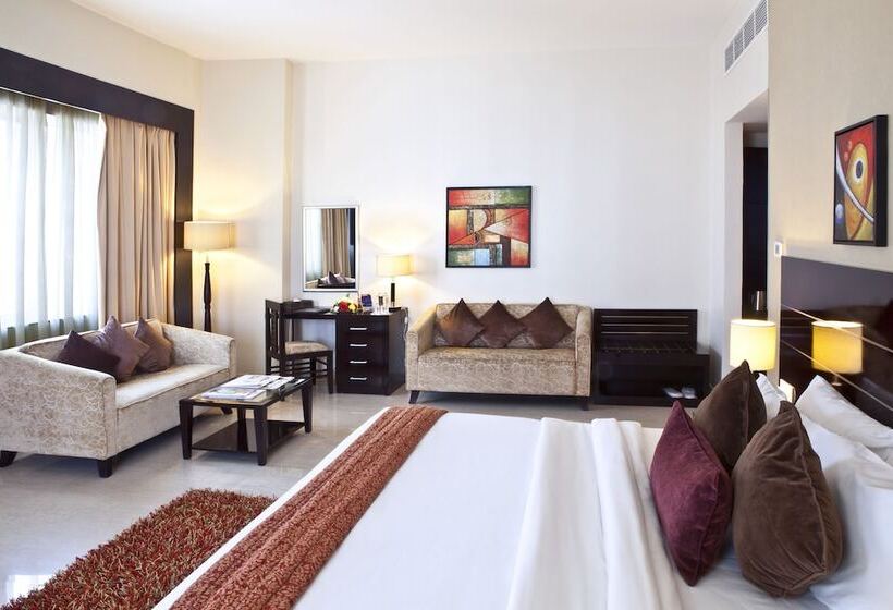 سوییت اجرایی, Landmark Riqqa