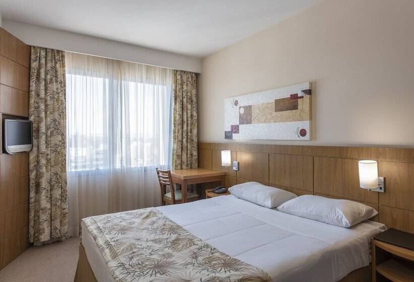 Номер Стандарт, Monreale Plus Sao Jose Dos Campos