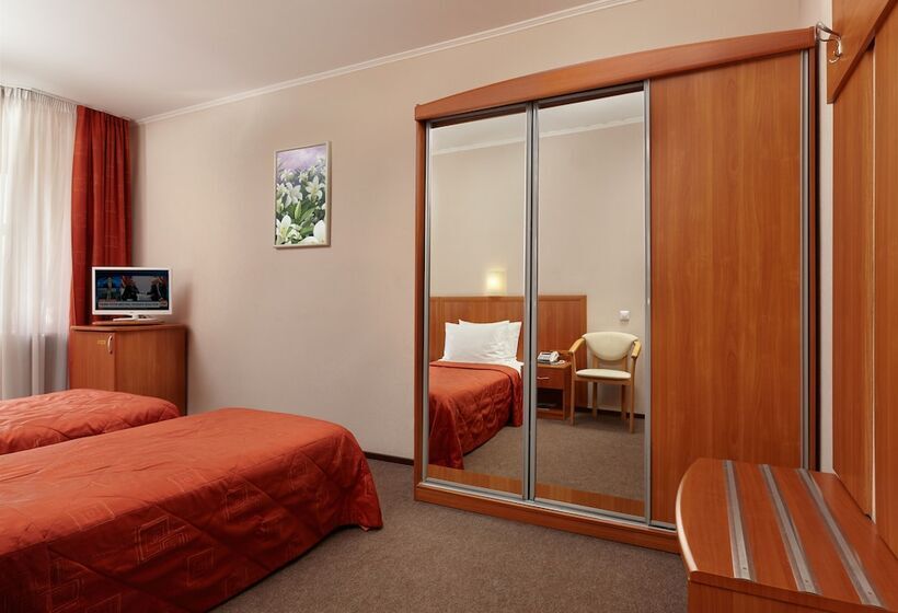 חדר סטנדרט, Oktyabrskaya