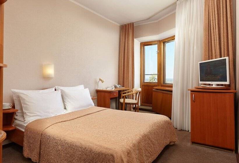 חדר סטנדרט, Oktyabrskaya