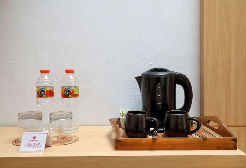 デラックスルーム, Puri Saron Hotel Seminyak