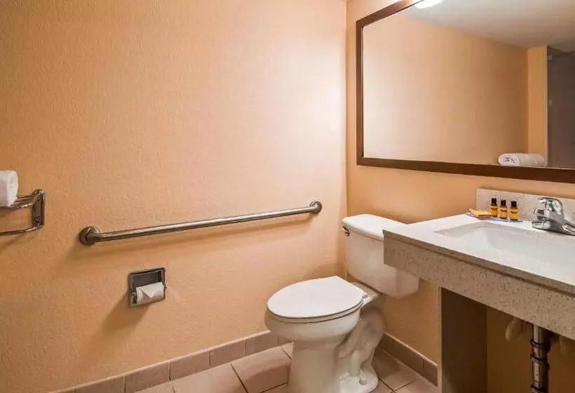 身障者適用スイートルーム, Sky Point Hotel & Suites   Atlanta Airport