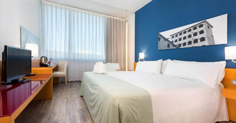 Люкс Кровать Кинг, Sky Point Hotel & Suites   Atlanta Airport