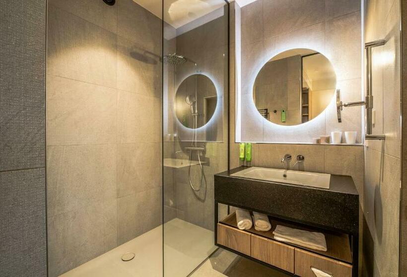 اتاق استاندارد پلاس, Tauern Spa Hotel & Therme