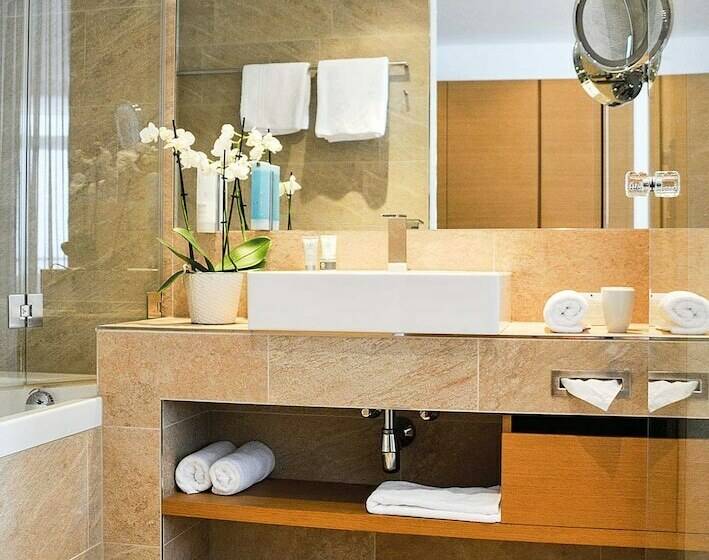 اتاق پریمیوم با بالکن, Tauern Spa Hotel & Therme
