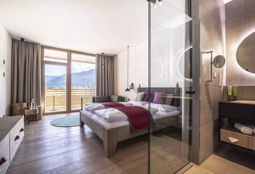 اتاق استاندارد, Tauern Spa Hotel & Therme