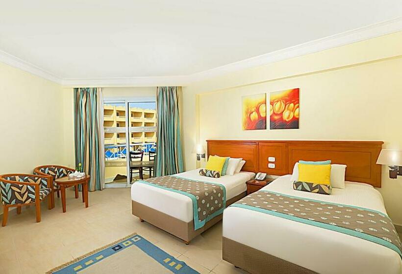 اتاق استاندارد با چشم‌انداز دریا, Amwaj Beach Club Abu Soma