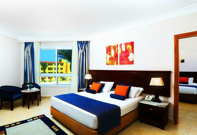 اتاق خانوادگی, Amwaj Beach Club Abu Soma