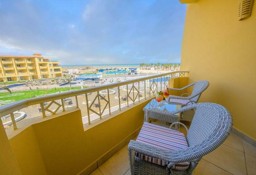 اتاق استاندارد با چشمانداز استخر, Amwaj Beach Club Abu Soma