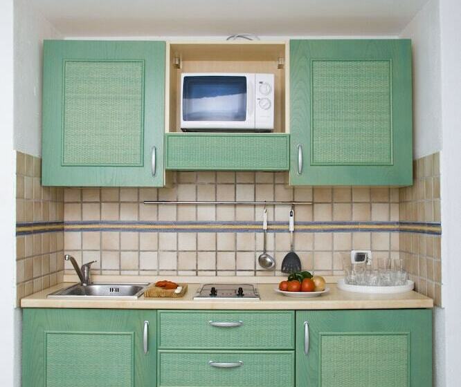 庭の見える１ベッドルームアパートメント, Aparthotel Esquinzo y Monte del Mar