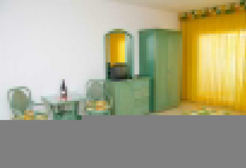 オーシャンビュースタンダードルームバルコニー付き, Aparthotel Esquinzo y Monte del Mar