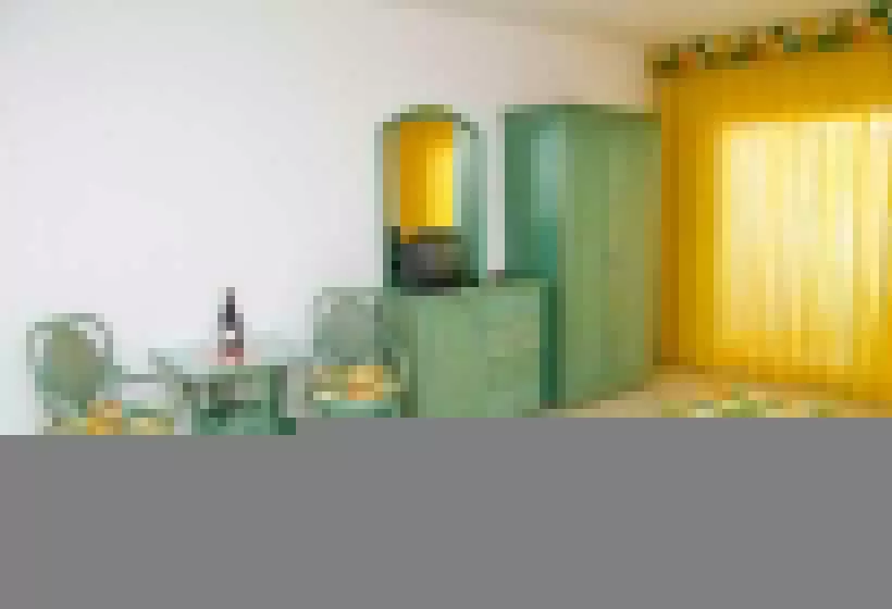 اتاق استاندارد با بالکن و چشم‌انداز دریا, Aparthotel Esquinzo y Monte del Mar