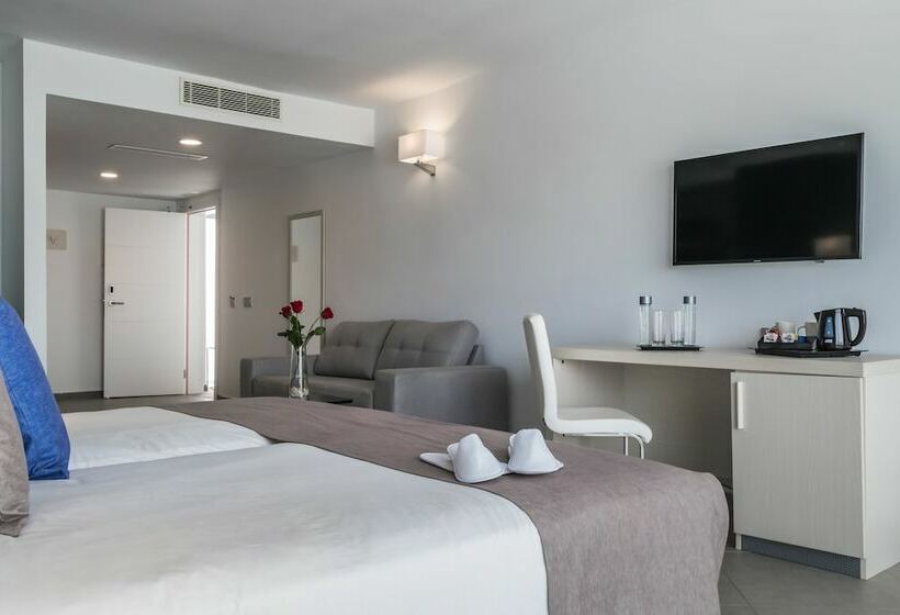 片側に海が見えるデラックスルーム, Aparthotel Esquinzo y Monte del Mar