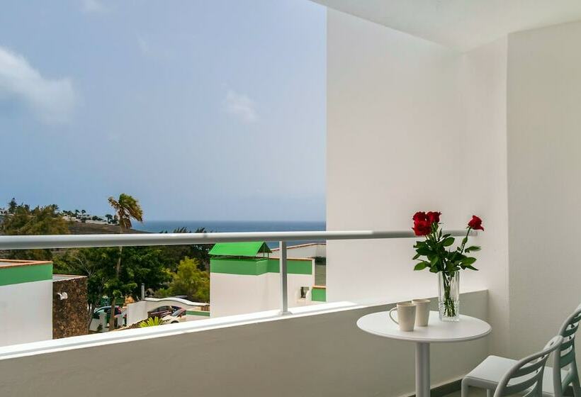 サイドシービュースーペリアールーム, Aparthotel Esquinzo y Monte del Mar