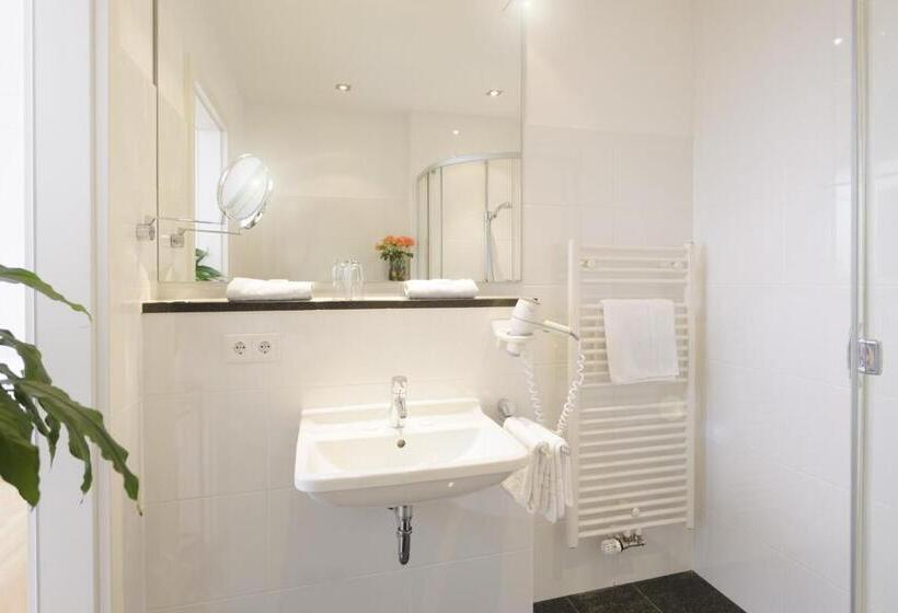 Номер Стандарт Трехместный, Augustiner Tor