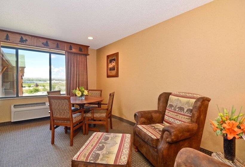 오두막, Best Western Plus Kelly Inn & Suites