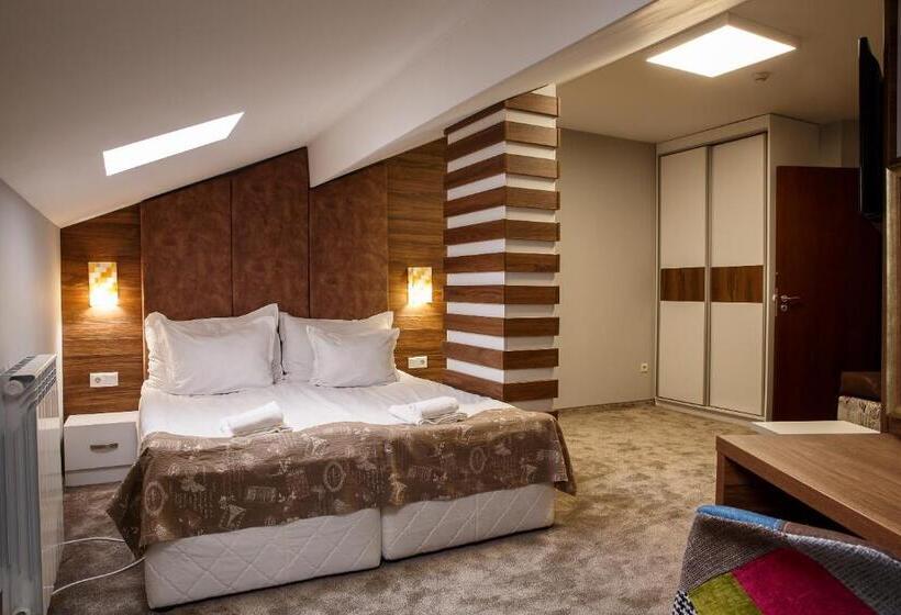 Апартаменты Deluxe 2 Спальни, Casa Karina Bansko  Half Board & All Inclusive