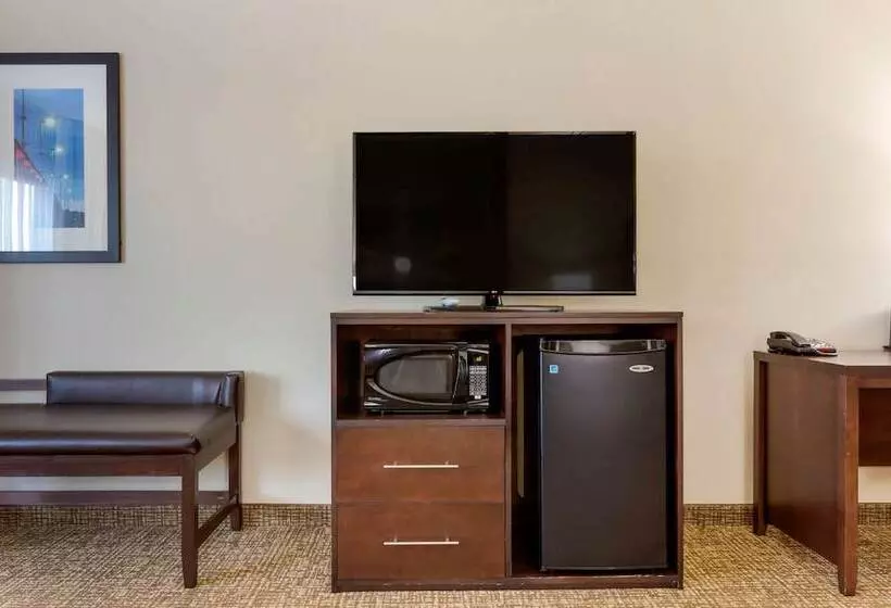 سوییت, Comfort Suites Little Rock West