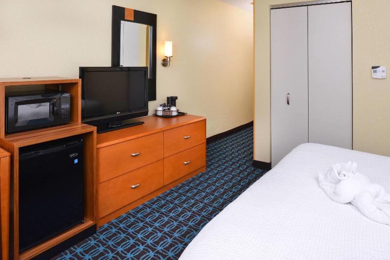 غرفة قياسية سرير كينج, Fairfield Inn & Suites Fort Pierce / Port St Lucie