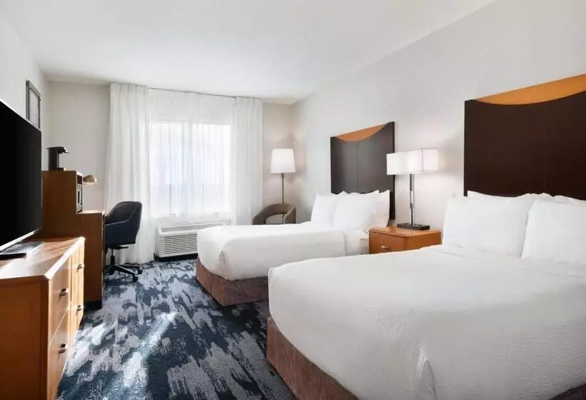 ２ダブルベッドのスタンダードルーム, Fairfield Inn & Suites Fort Pierce / Port St Lucie
