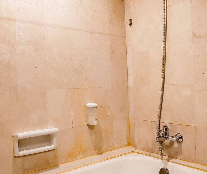 Номер Deluxe, Famous Hotel Kuta Formerly Permata Kuta