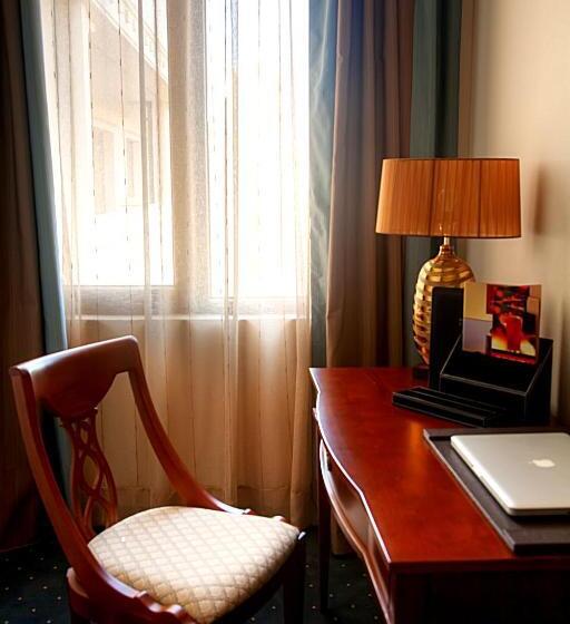 琮城市景观的豪华间, Primoretz Grand Hotel & Spa