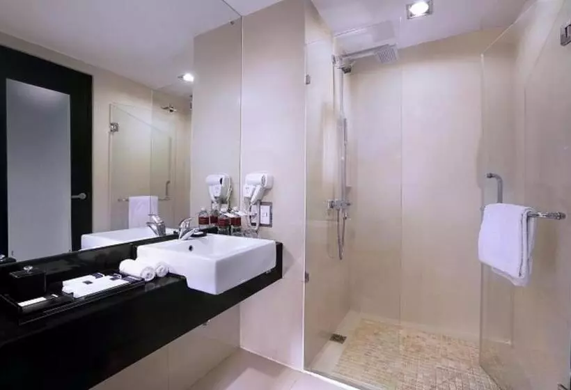 اتاق لوکس, Grand City Hall Hotel & Serviced Residences