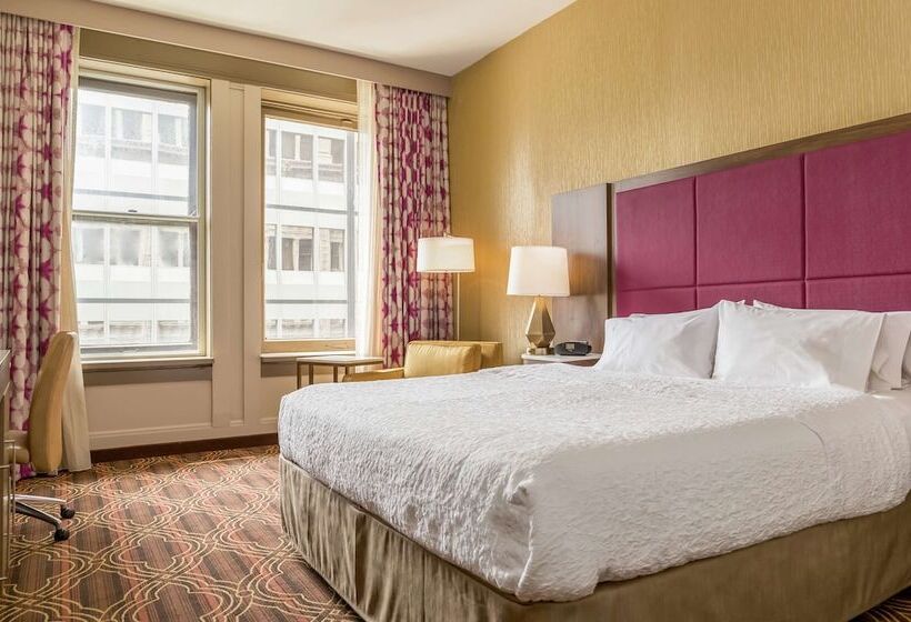 Номер Стандарт Адаптированный для Инвалидов, Hampton Inn Majestic Chicago Theatre District