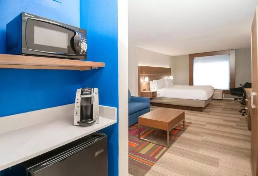 キングサイズベッドのスイートルーム, Holiday Inn Express Hotel & Suites Plano West   Frisco, An Ihg