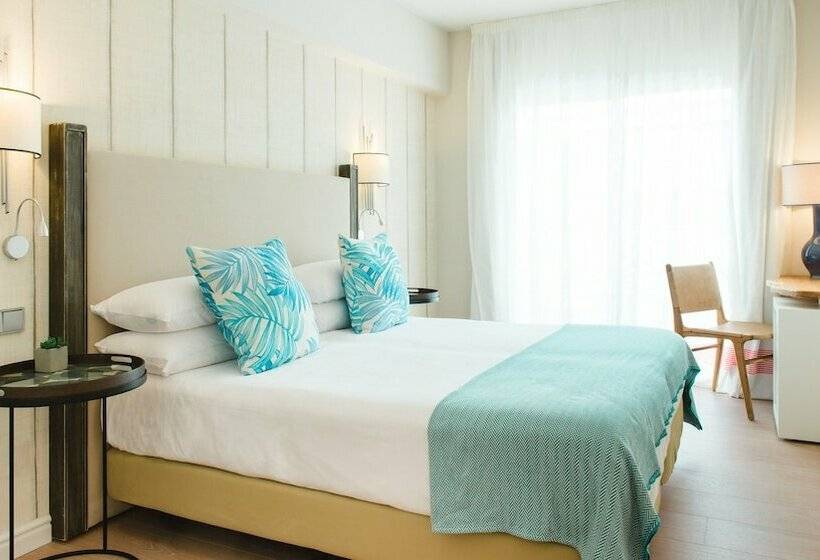 اتاق استاندارد, Honucai