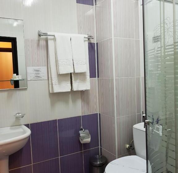 スタンダードルーム, Indiana