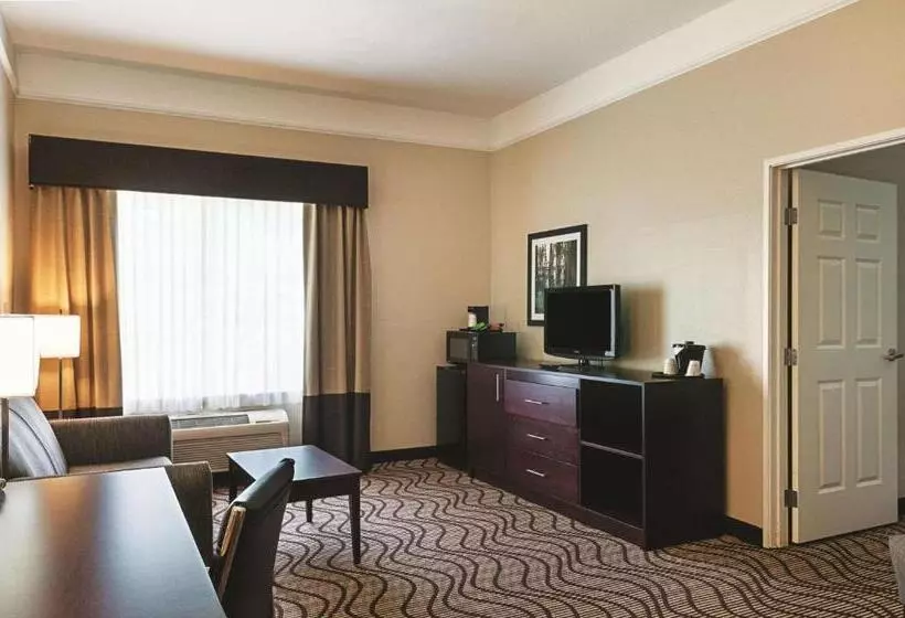 障害者適応デラックスルーム, La Quinta By Wyndham Houma
