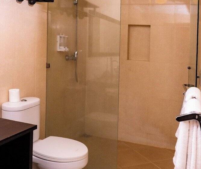 豪华房间, Sarinande