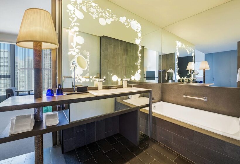 اتاق استاندارد با چشم‌انداز, W Hong Kong