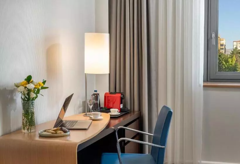 クイーンサイズベッドのエクゼクティブルーム, Novotel Kayseri