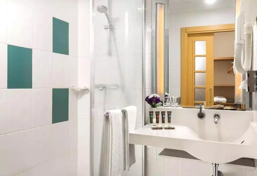クイーンサイズベッドのエクゼクティブルーム, Novotel Kayseri