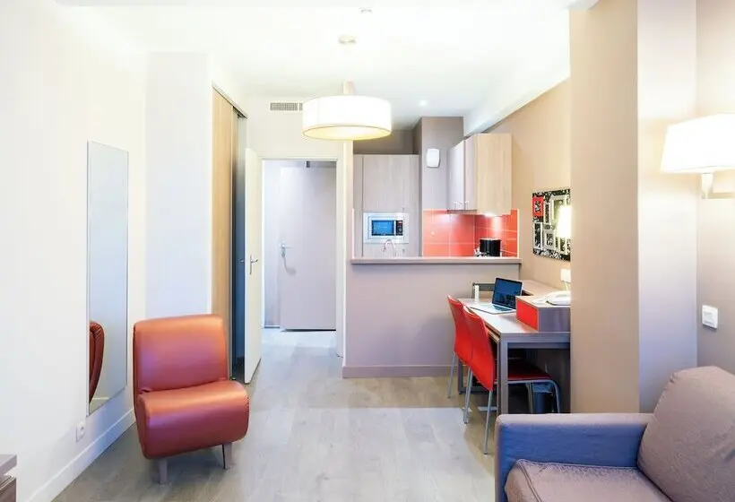 １ベッドルームアパートメント, B&b Home Caen Centre Gare