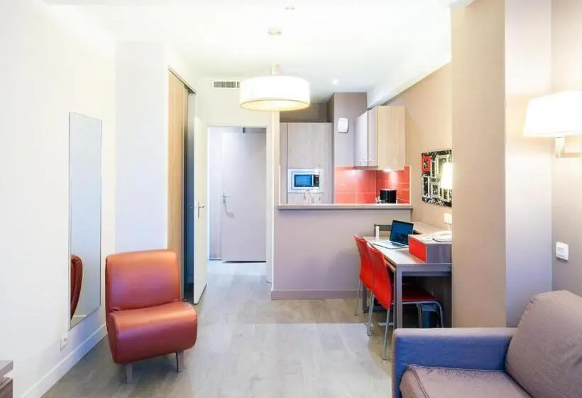 ２ベッドルームアパートメント, B&b Home Caen Centre Gare