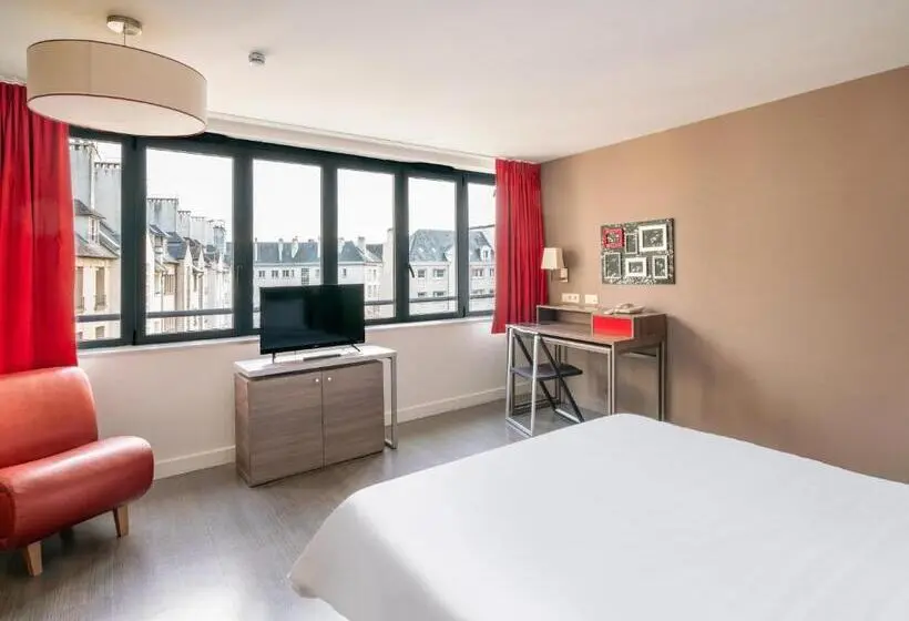 スーペリアスタジオ, B&b Home Caen Centre Gare