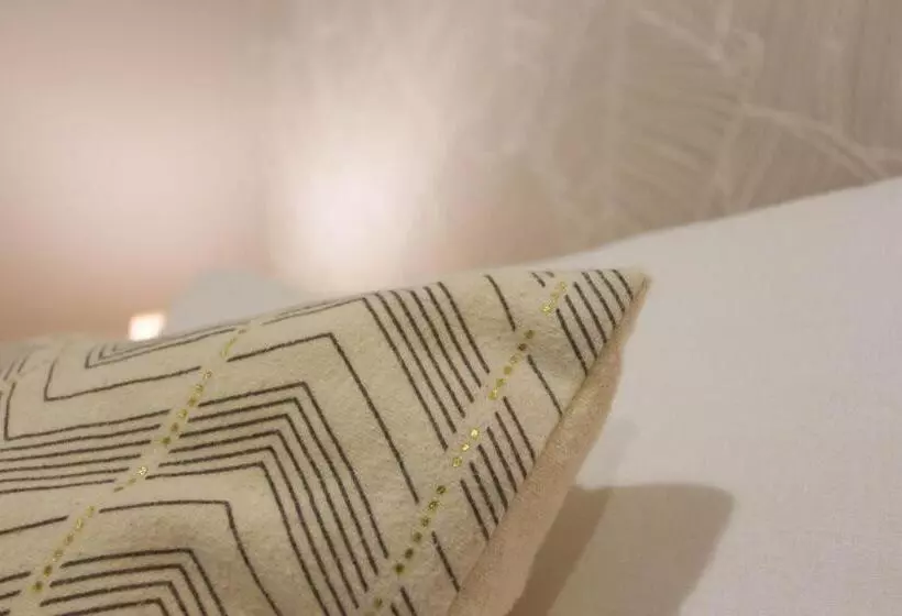 اتاق استاندارد, Arcobaleno Rooms