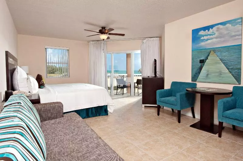 اتاق استاندارد با چشمانداز دریا, Holiday Inn Resort Grand Cayman, An Ihg
