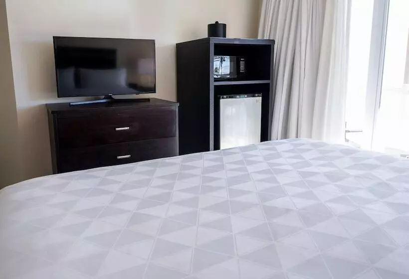 اتاق استاندارد با تخت دوبل, Holiday Inn Resort Grand Cayman, An Ihg