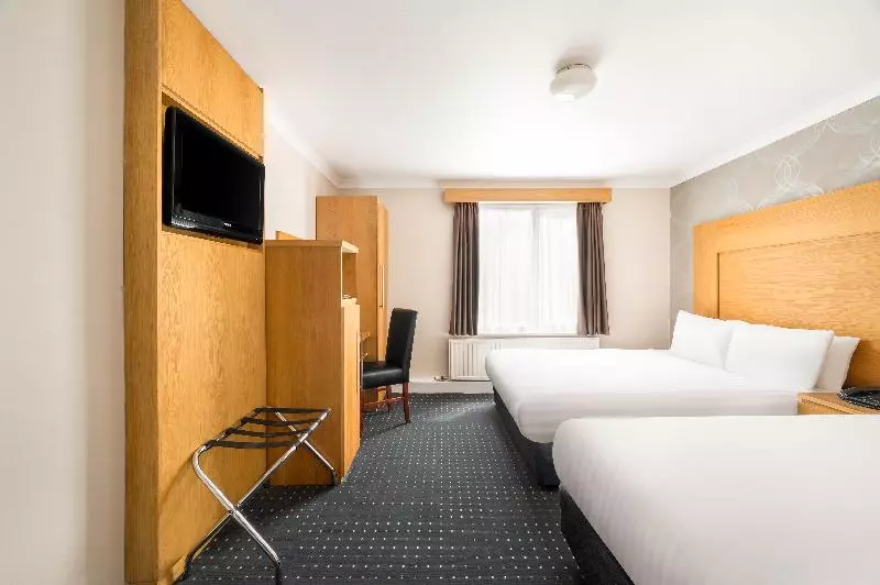 اتاق استاندارد با چشمانداز استخر, Holiday Inn Resort Grand Cayman, An Ihg