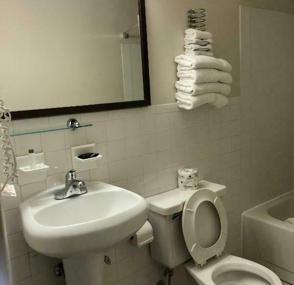 キングサイズベッドのスタンダードルーム, Americas Best Value Inn   Palmyra/hershey