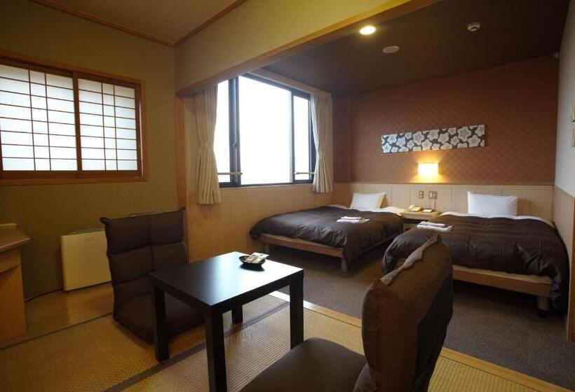 اتاق سوپریور سه تخته, Kamenoi Hotel Aso Park Resort