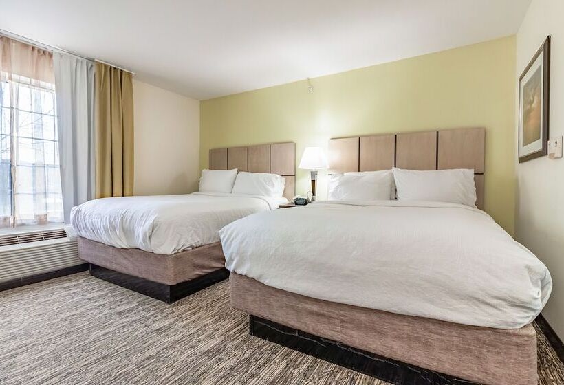 Люкс, Candlewood Suites Lincoln, An Ihg