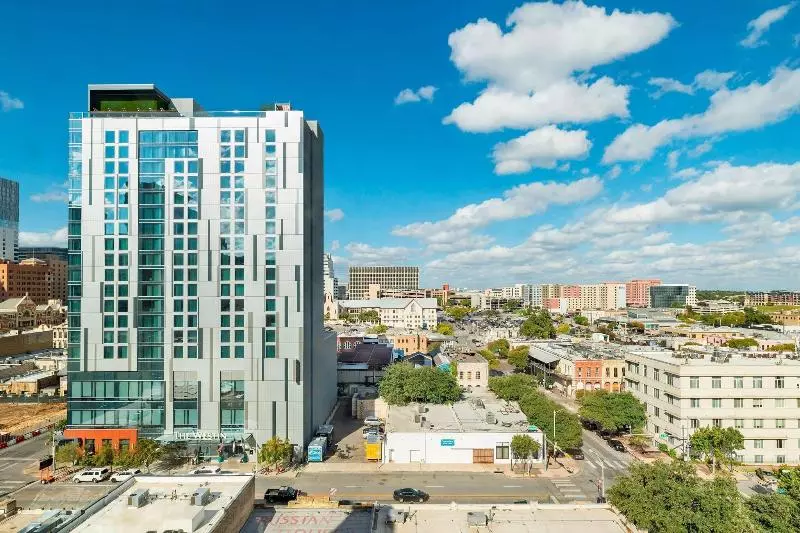 اتاق اجرایی با تخت بزرگ, Courtyard Austin Downtown/convention Center