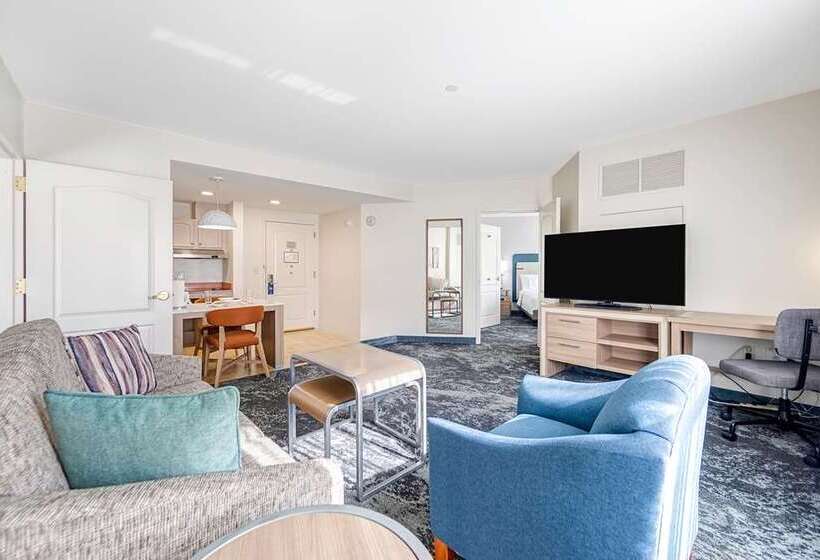 غرفة قياسية, Embassy Suites Anchorage